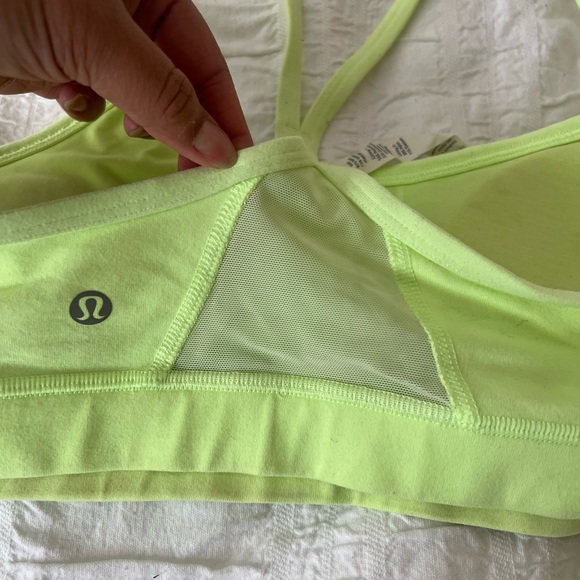 Lululemon sports bra - size 10 - Picture 3 of 4